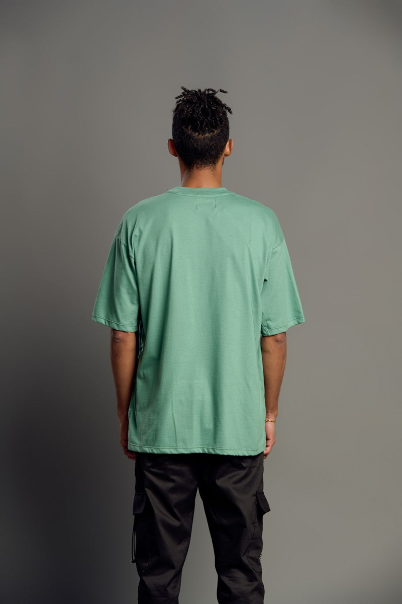 CAMISETA BÁSICA OVERSIZE VERDE ESMERALDA