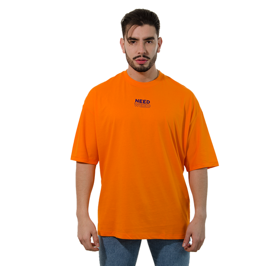 CAMISETA DN OVERSIZE NARANJA ESTAMPADO NEED WEED